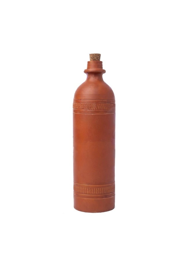 ارك زجاجة ماء رفيعة من التيراكوتا بسعة 1 لتر مصنوعة يدويًا من ARK مع سدادة فلّين | زجاجة طينية فخارية طبيعية لمياه الشرب | زجاجة تبريد تقليدية | أدوات شرب قابلة لإعادة الاستخدام وصديقة للبيئة - Image 1